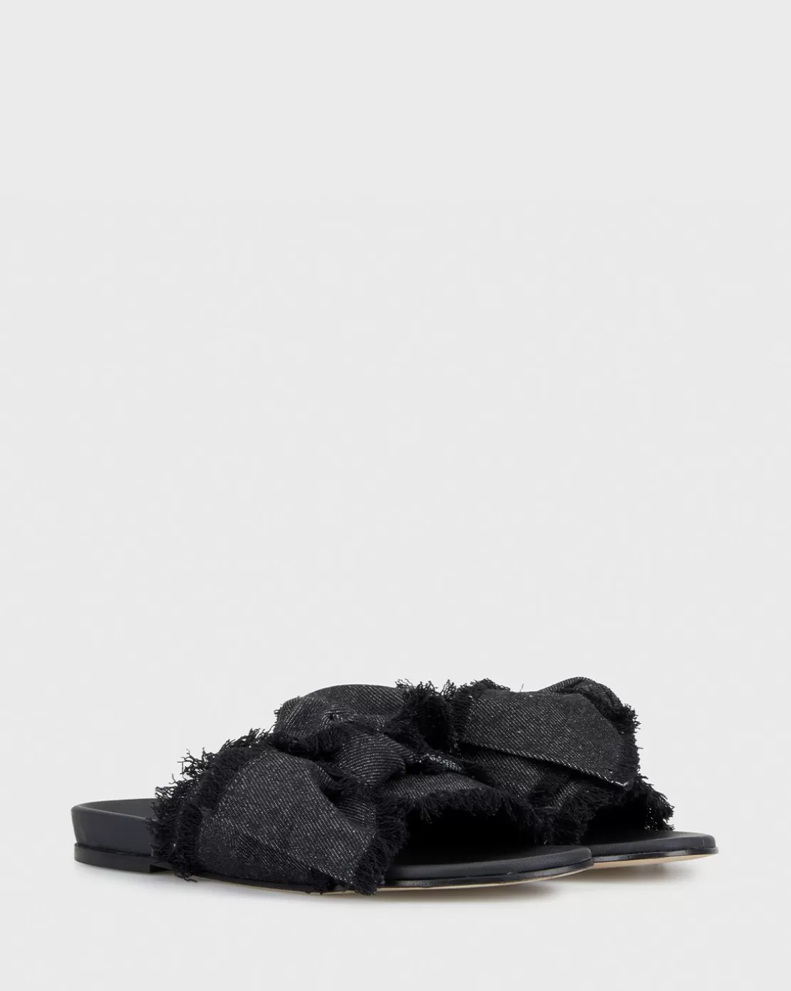8697 Nero>Fru.it Shop